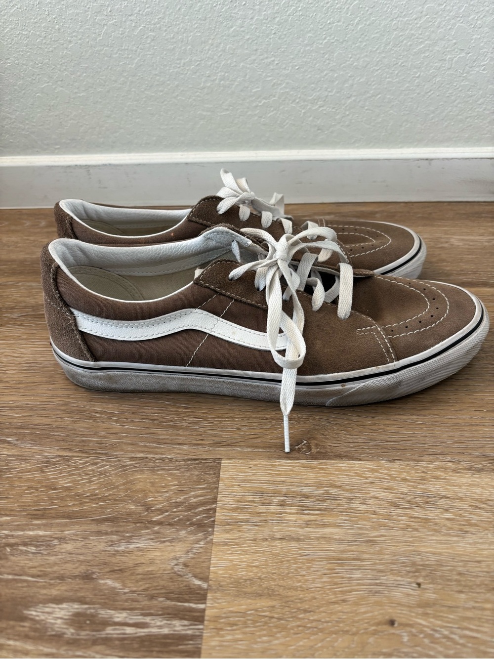 Brown Men’s Vans Size 10.5 - Picture 6 of 10